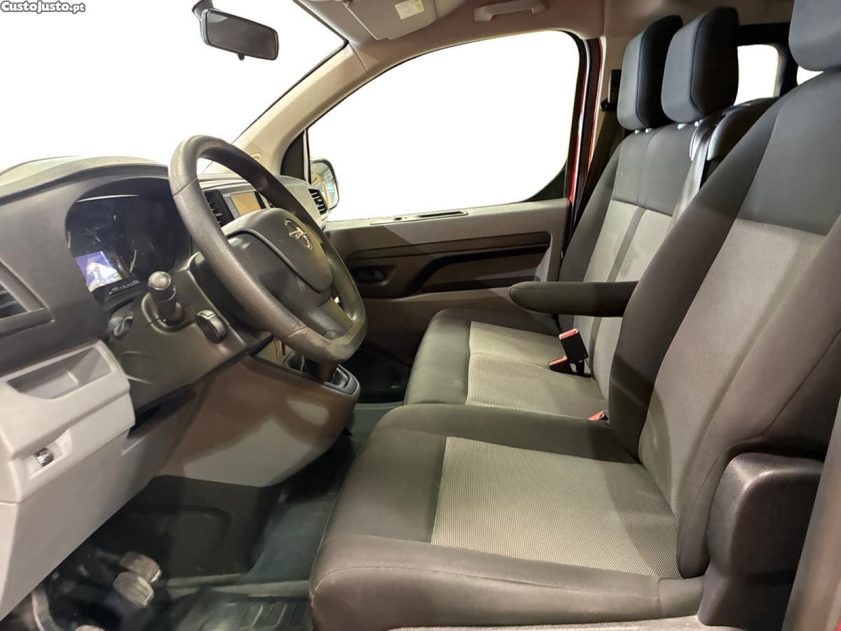 Opel Vivaro Combi 1.5 CDTi L3 — fotografia 7