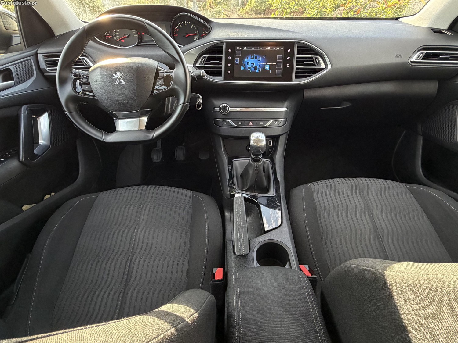 Peugeot 308 1.6 Hdi 115cv GPS bom estado — fotografia 5