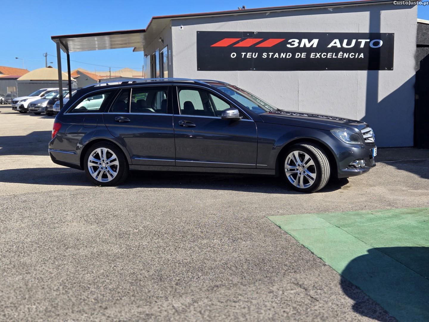 Mercedes-Benz C 220 CDi Avantgarde BE — fotografia 15