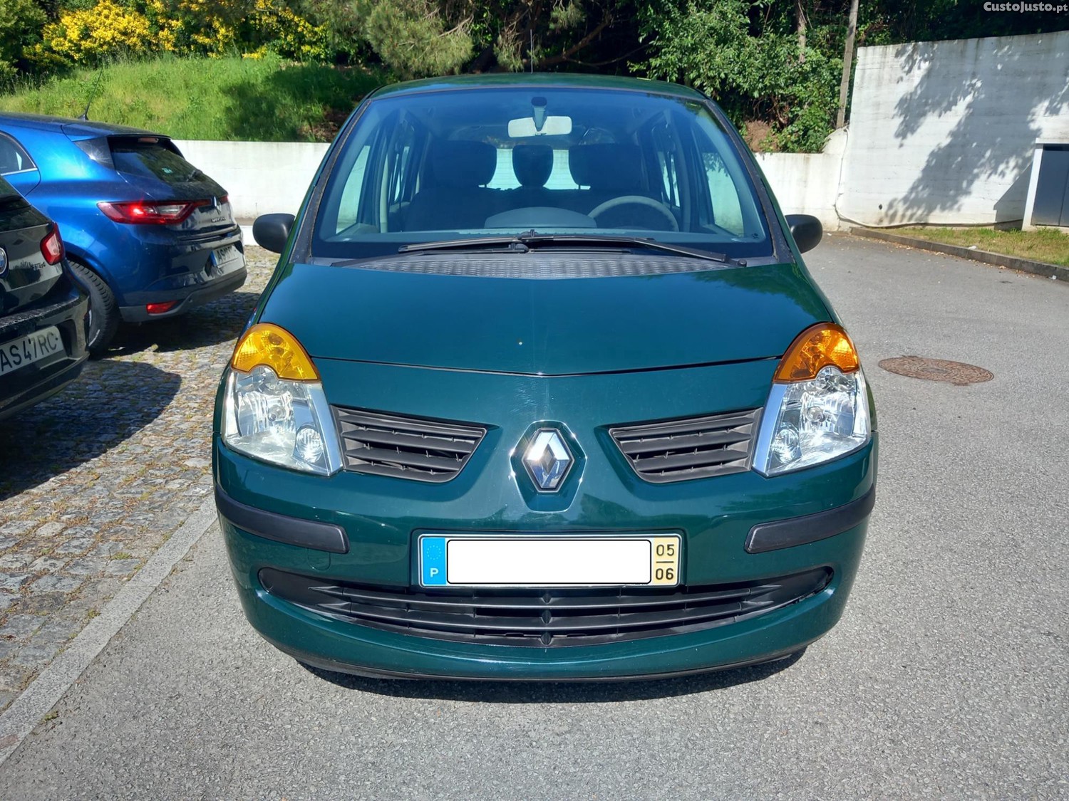 Renault Modus 1.2 Confort — fotografia 16