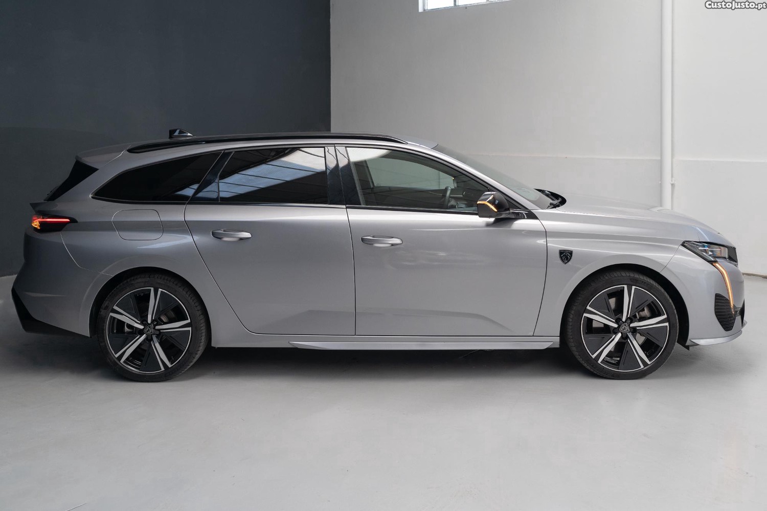 Peugeot 308 W 1.6 Hybrid GT e-EAT8 — fotografia 16