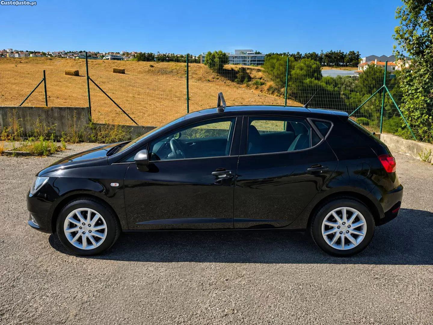 SEAT Ibiza 1.4 tdi reference — fotografia 11