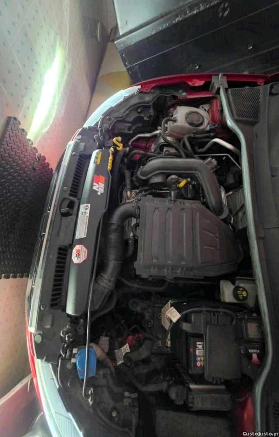SEAT Ibiza FR — fotografia 3