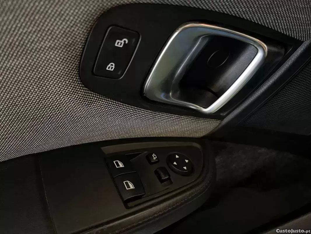 BMW i3 (60 ah) — fotografia 3