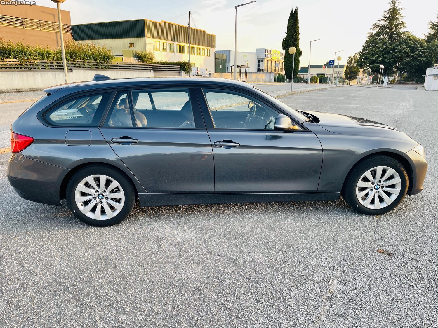 BMW 318 F31 d — fotografia 9