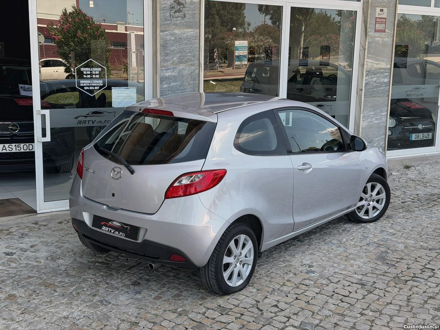 Mazda 2 1.3 MZR Comfort — fotografia 18