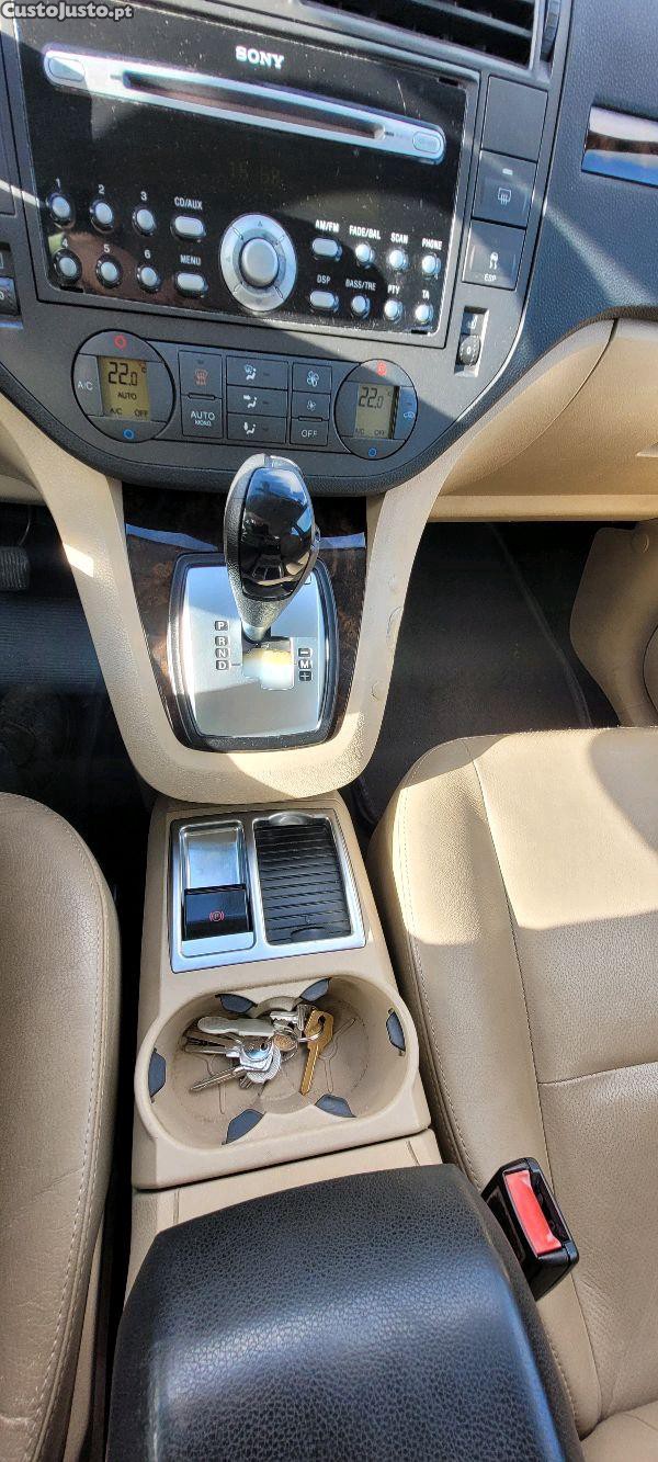 Ford C-Max 5EDCNN — fotografia 6