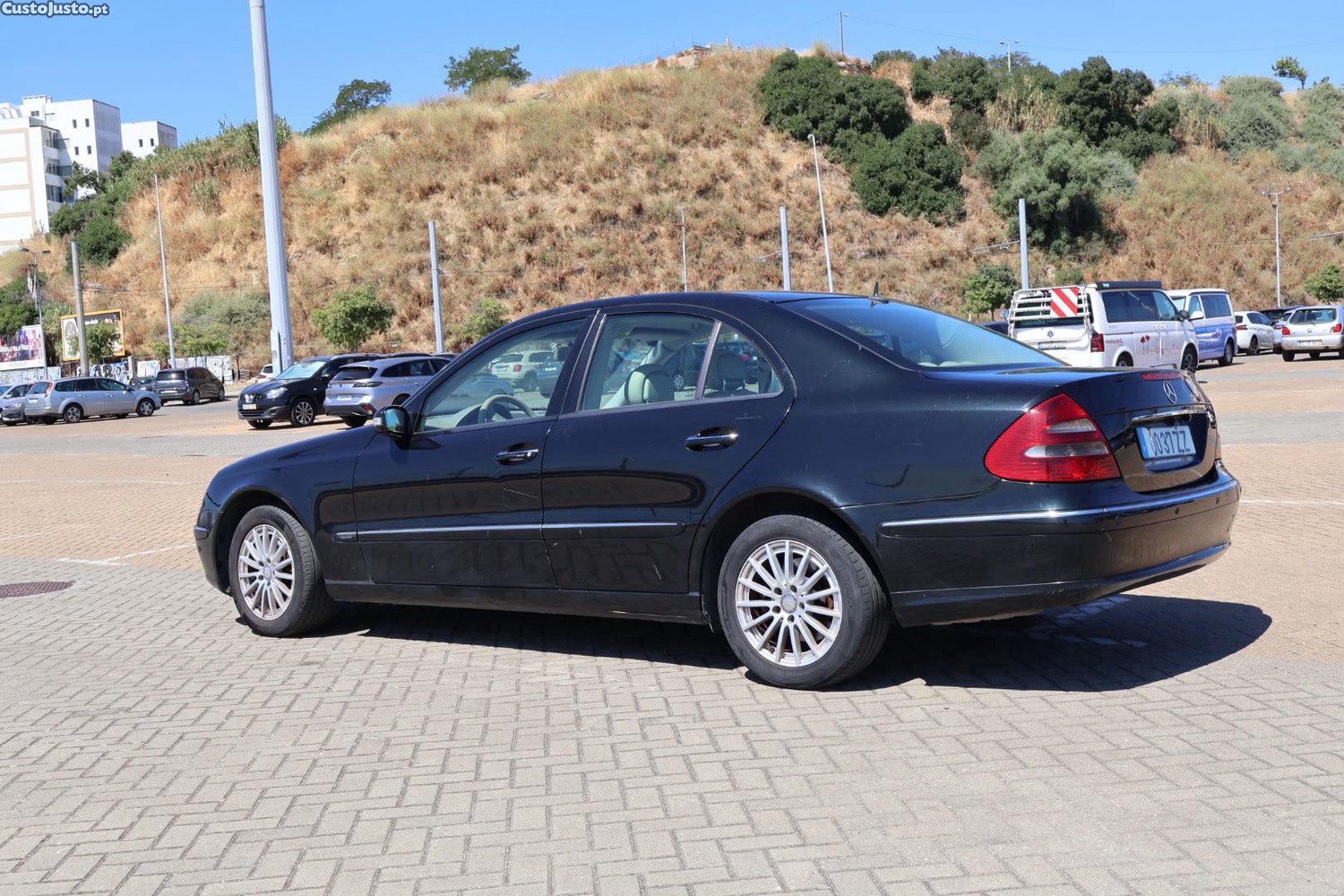 Mercedes-Benz E 220 E220 Cdi - Elegance — fotografia 16