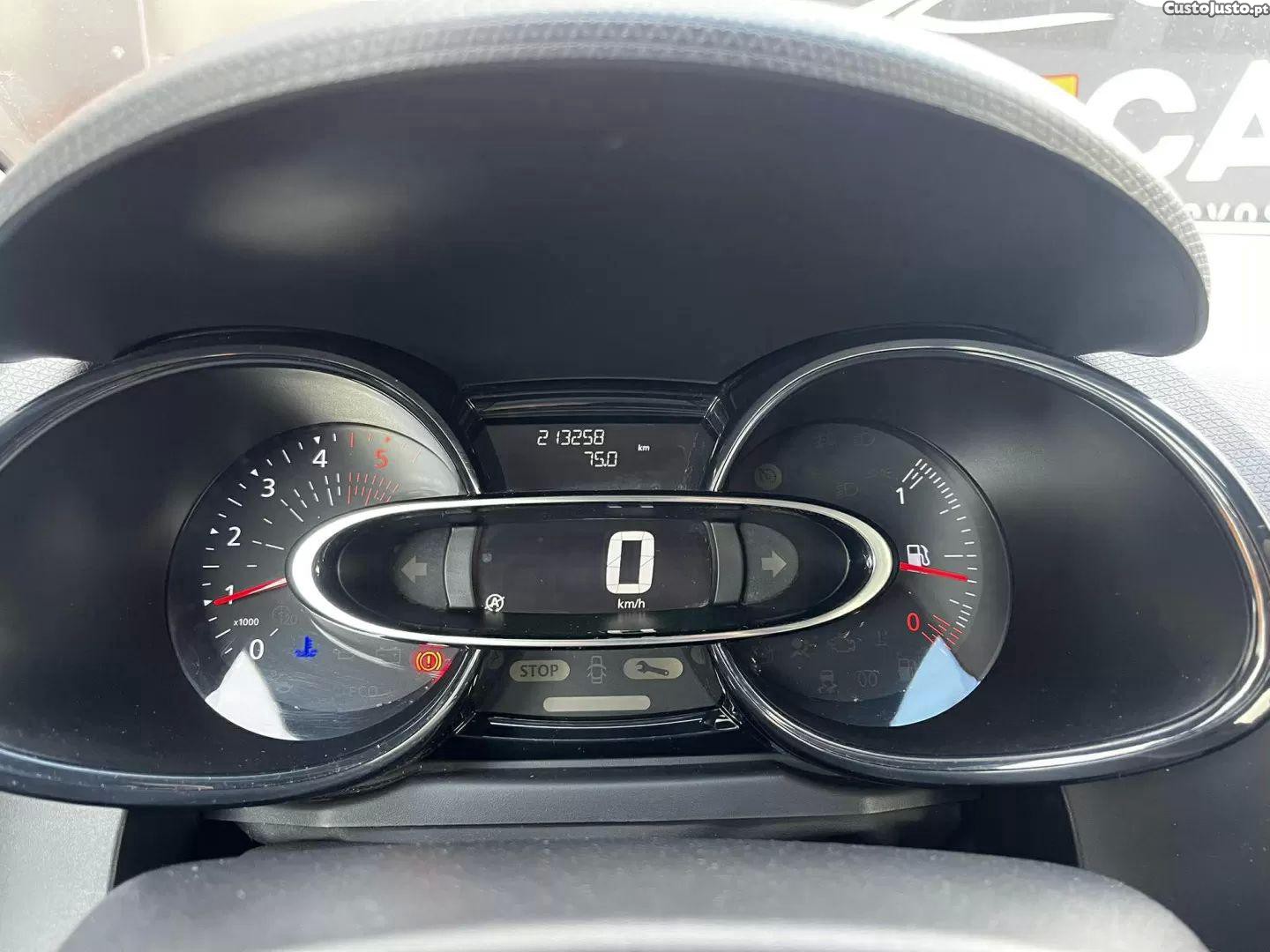 Renault Clio 1.5 dci zen - 17 — photo 3