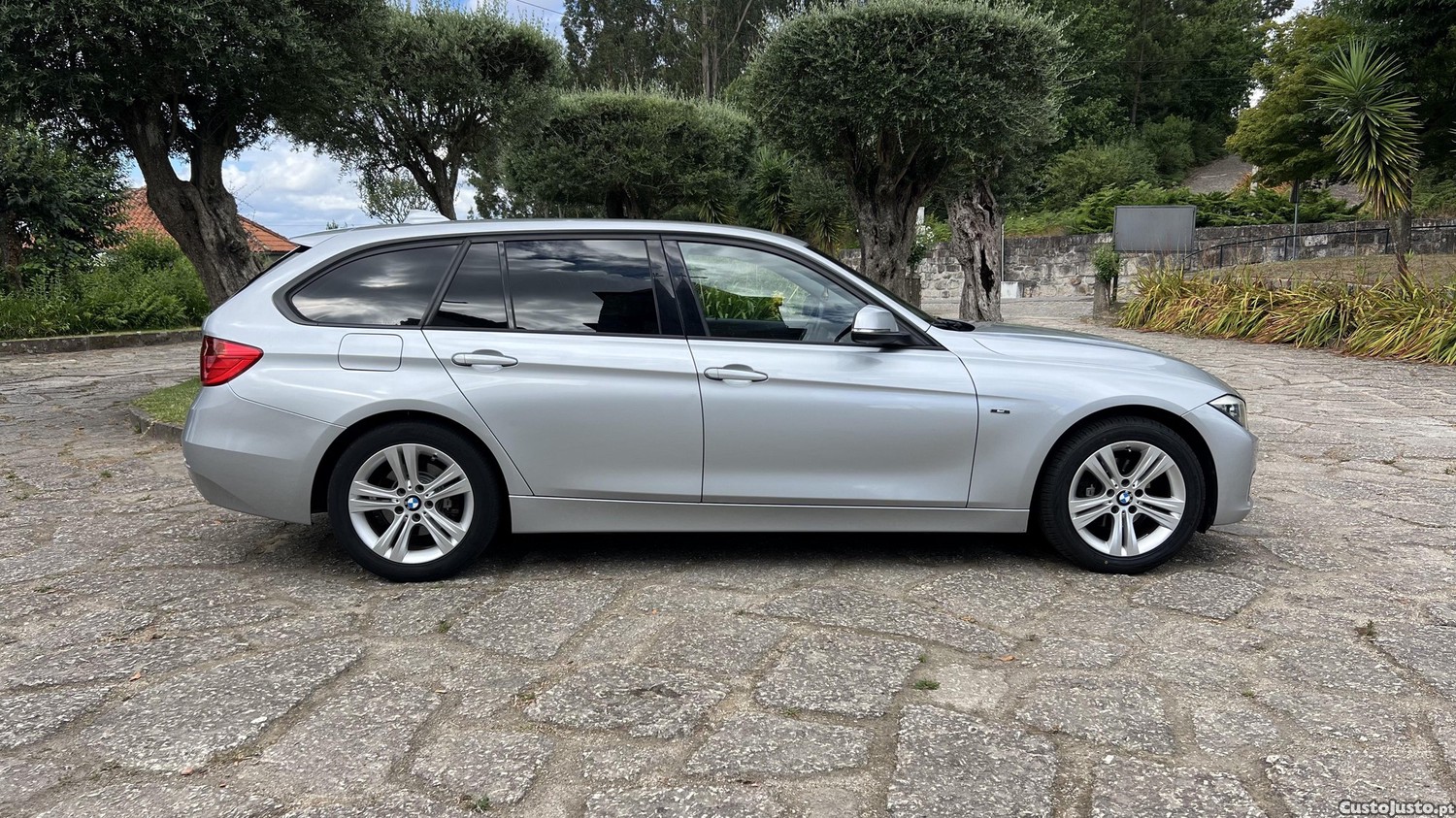 BMW 318 Sport — fotografia 9