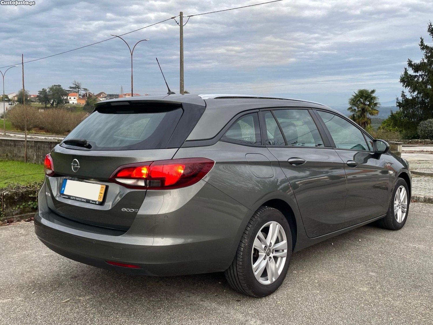 Opel Astra 1.0 Gasolina 105cv — fotografia 7