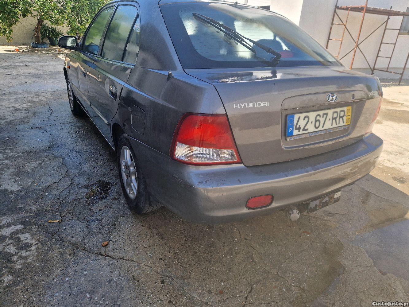 Hyundai Accent acc — fotografia 9
