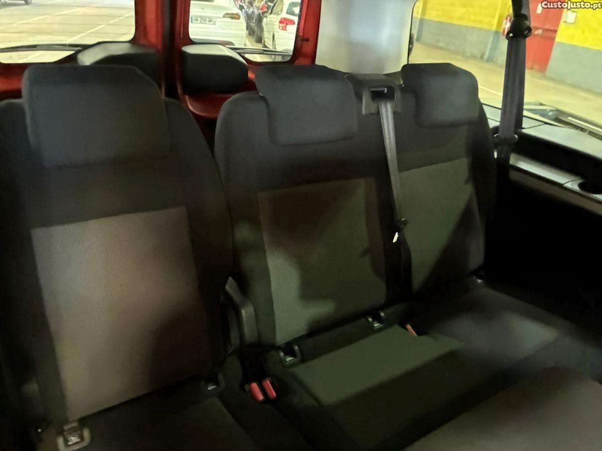 Opel Vivaro Combi 1.5 CDTi L3 — fotografia 2