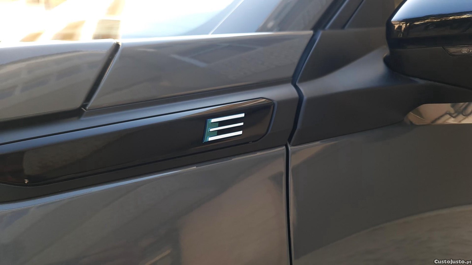 Peugeot e-2008 54 kWh Allure — fotografia 14