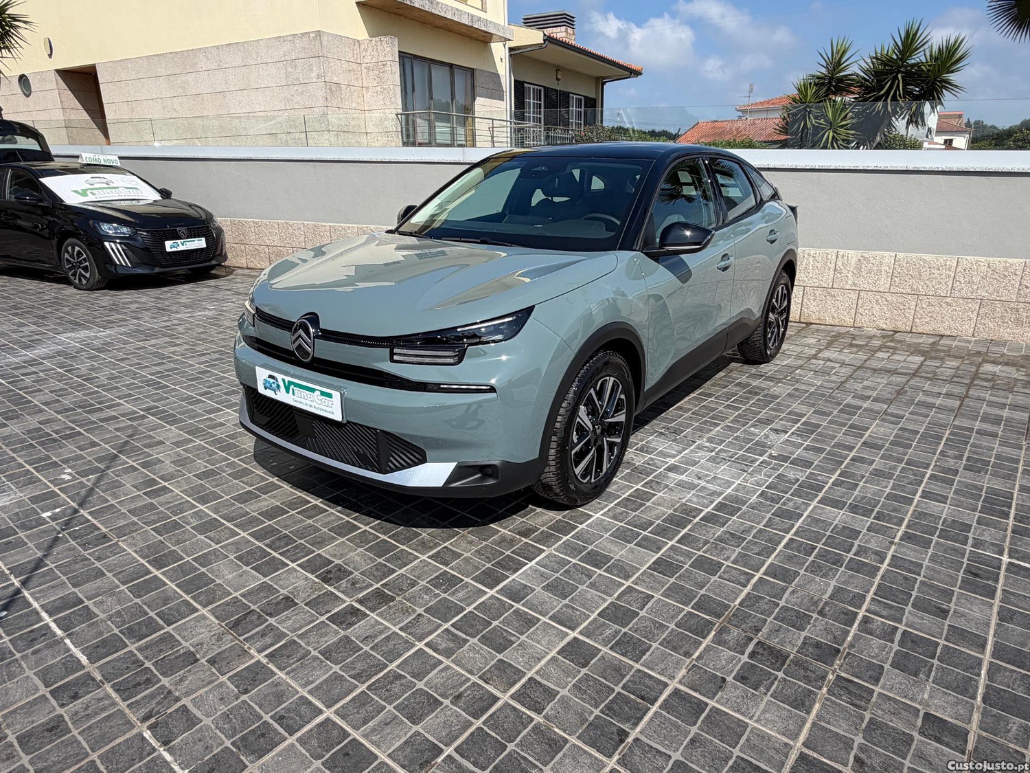 Citroën C4 1.2 Puretech 145cv hybrid Plus — fotografia 10