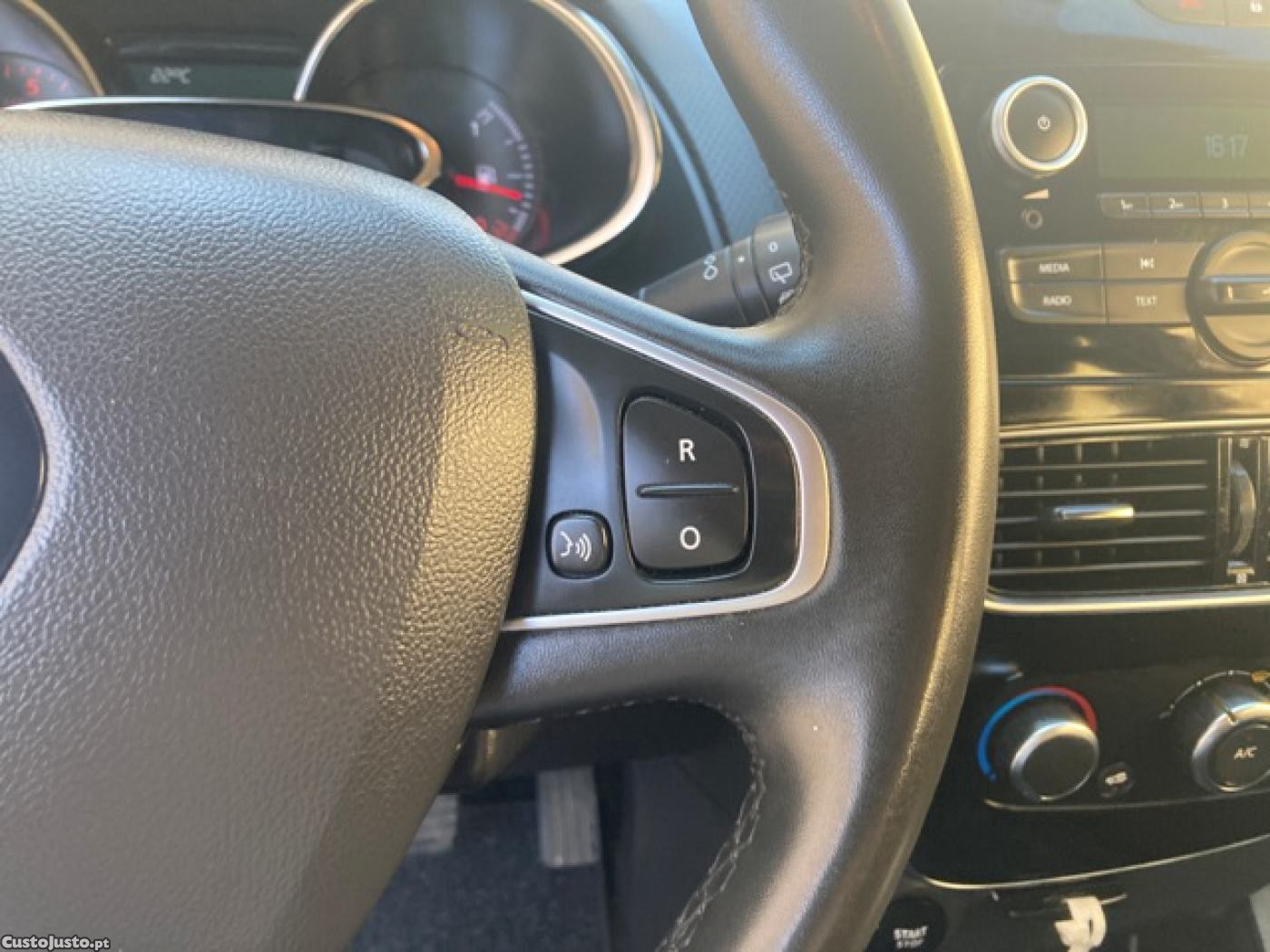 Renault Clio Energy dCi 90 Start — fotografia 19