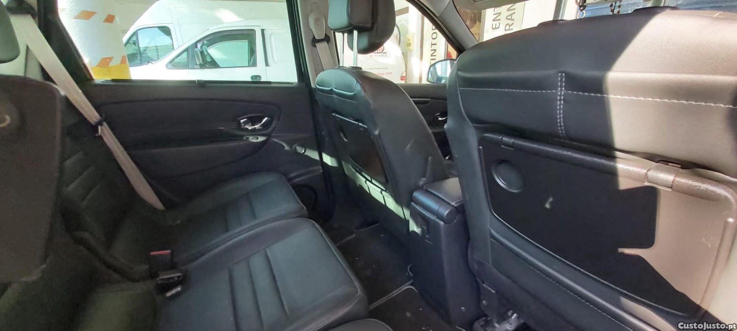 Renault Scénic 1.5 dCi Bose Editon EDC — fotografia 7