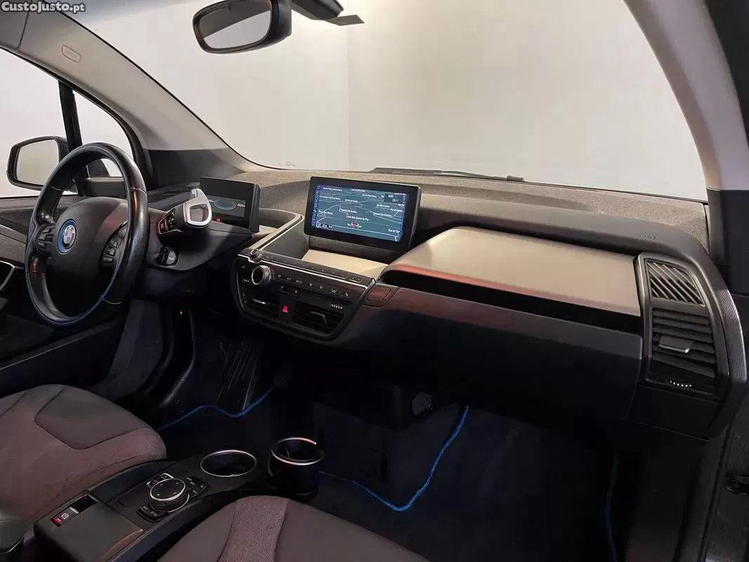 BMW i3 (60 ah) — fotografia 21