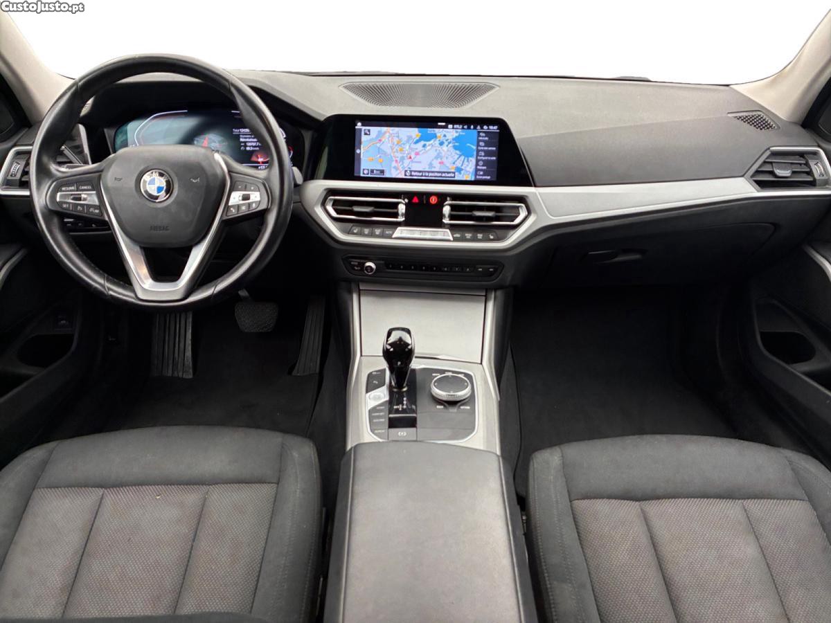 BMW 320 d Touring xDrive Business Design — fotografia 6