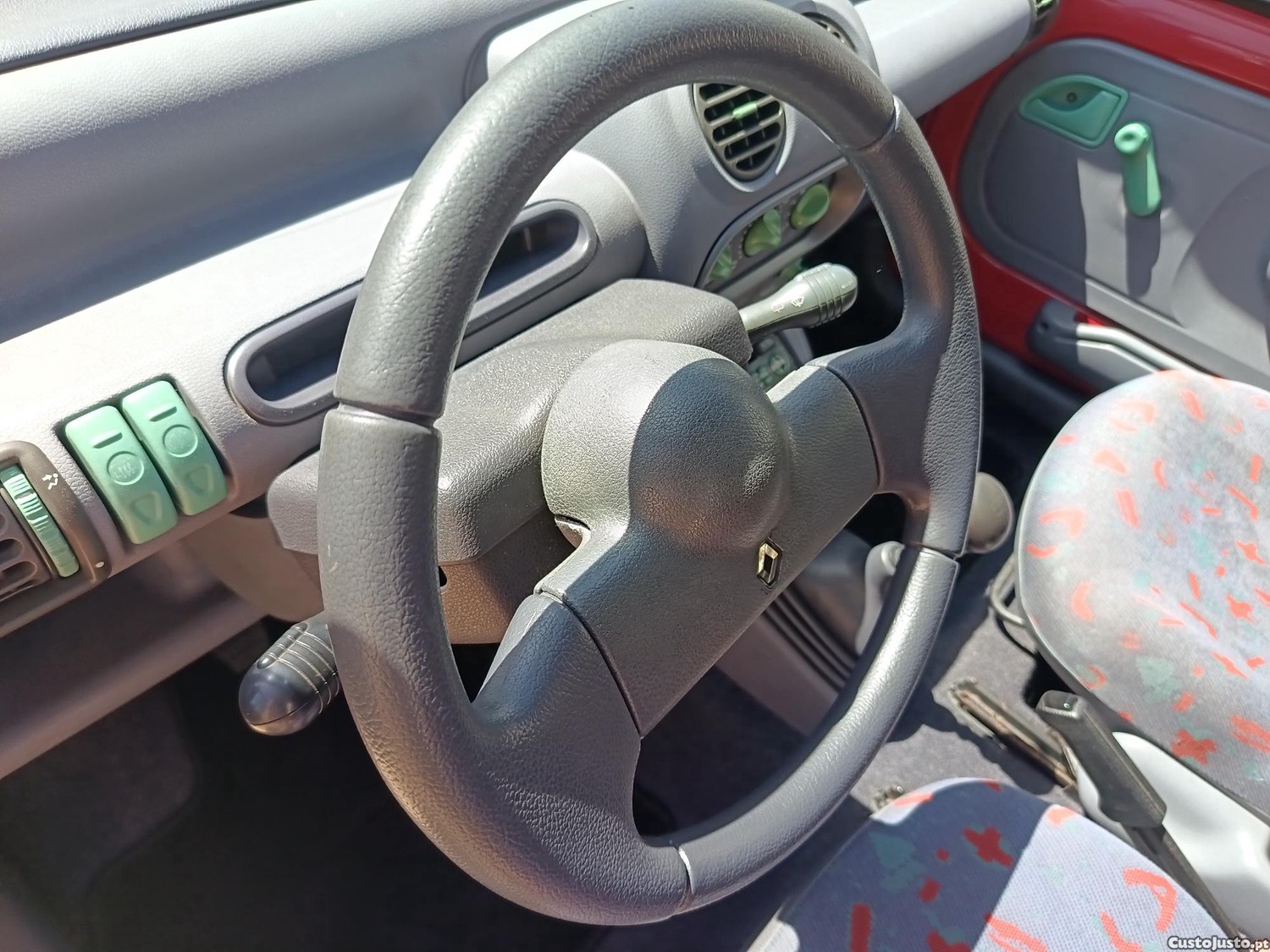 Renault Twingo Mk1 1.2 — fotografia 5