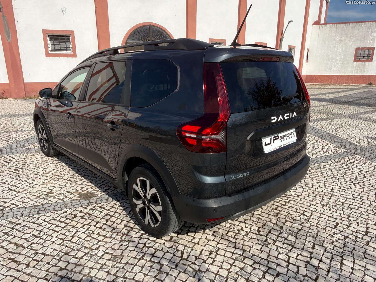 Dacia Jogger 1.0 ECO-G Expression 7L Bi-Fuel 90cv — fotografia 7