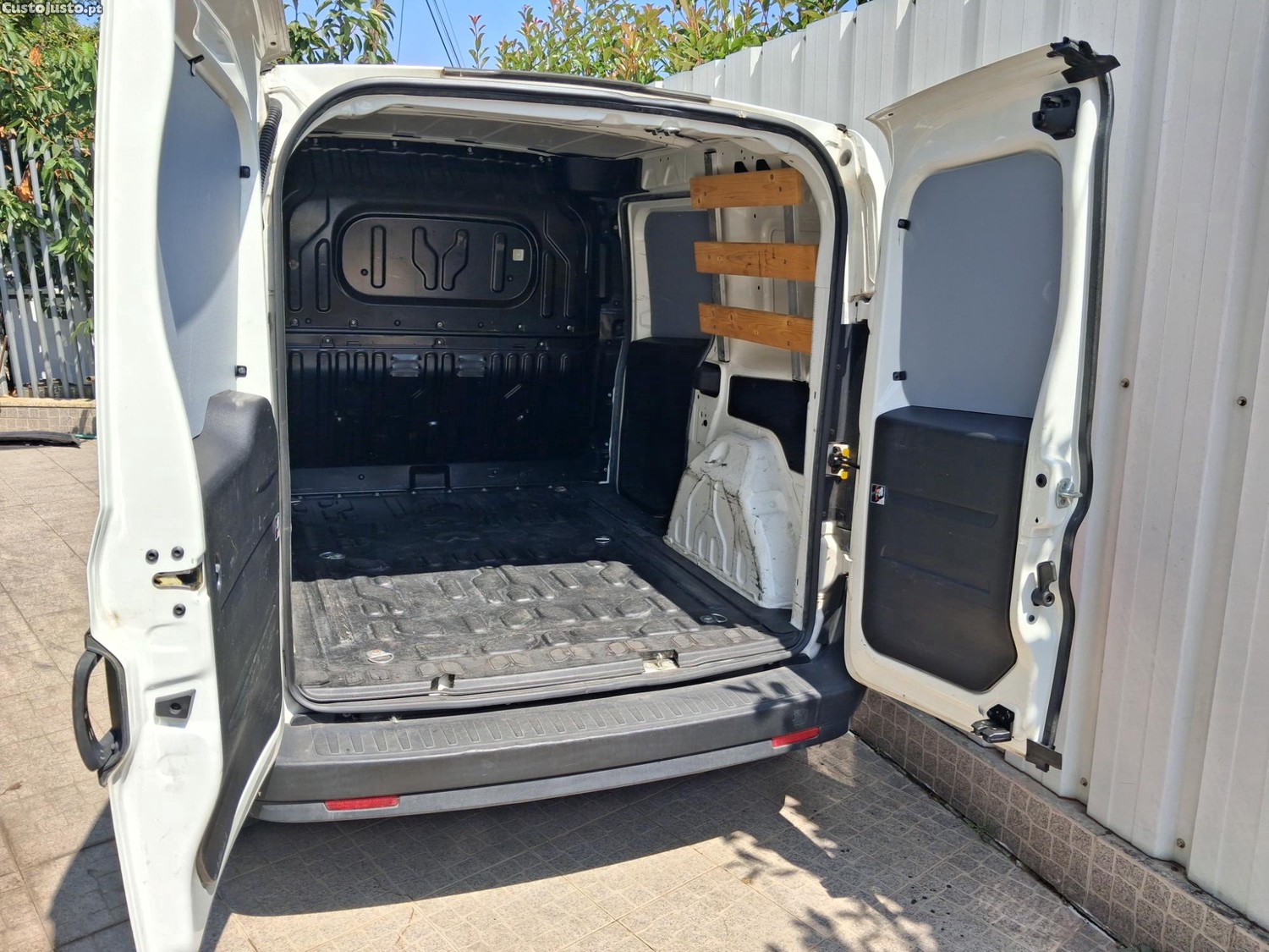 Opel Combo 1300 impecável — fotografia 4