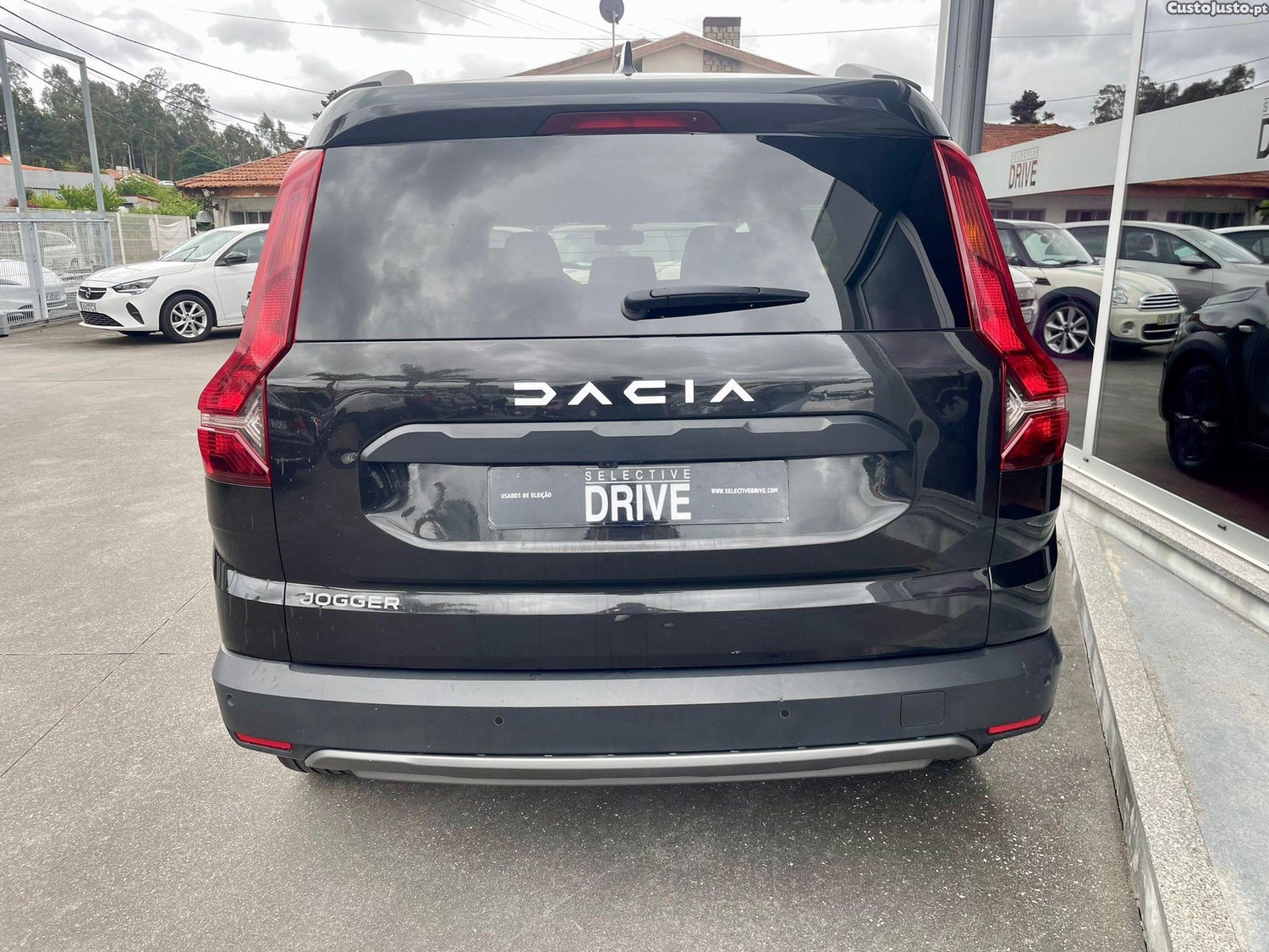 Dacia Jogger 1.0 TCe Extreme 7L — fotografia 9