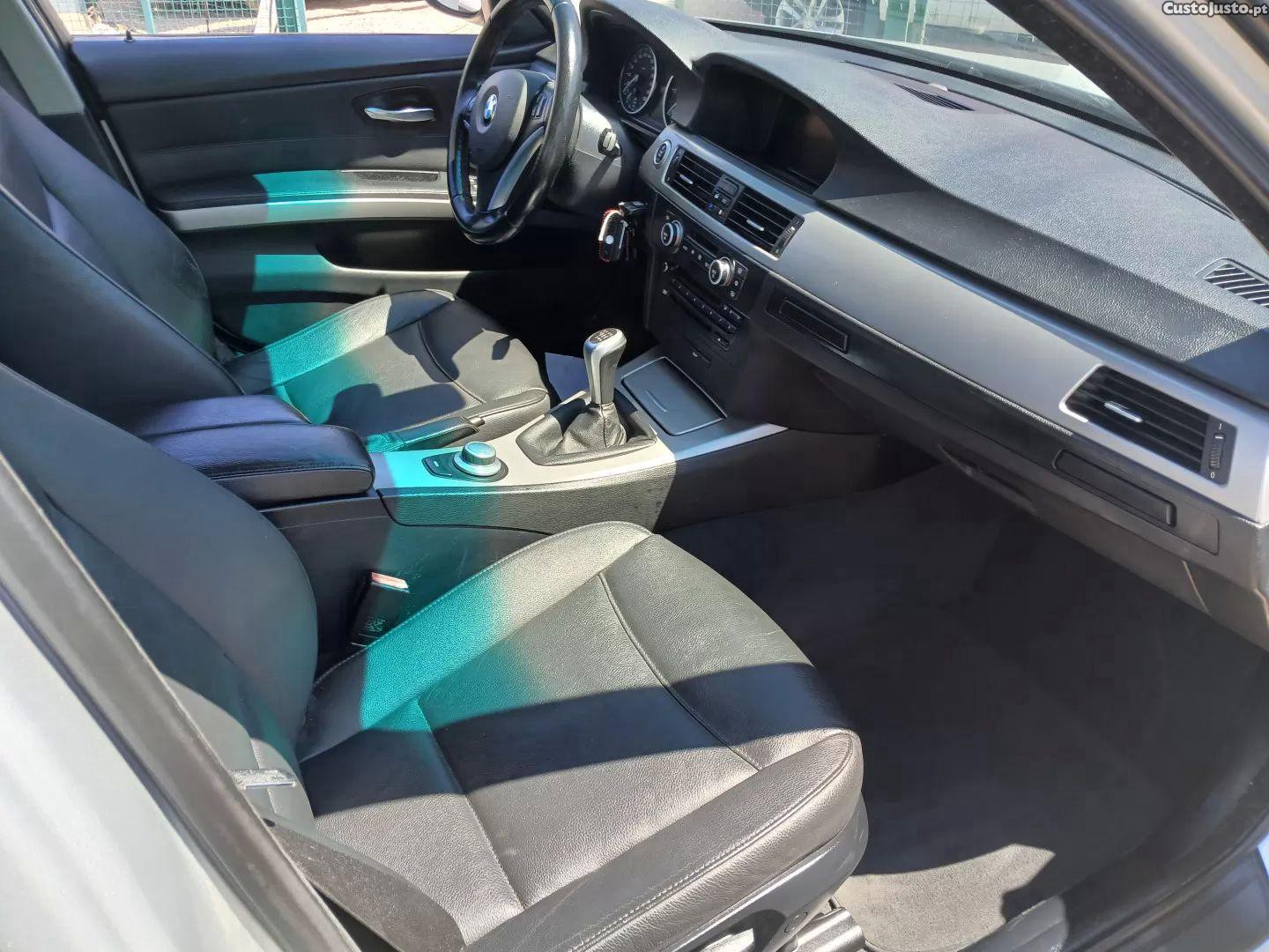 BMW 318 D auto line sport — fotografia 4