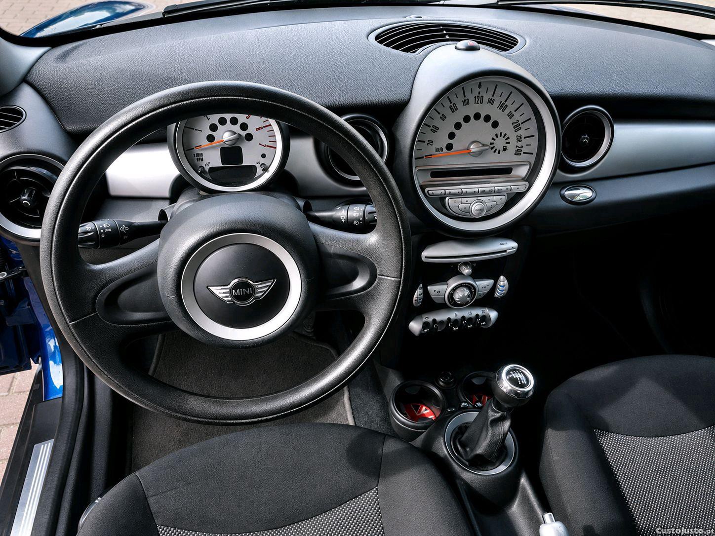 MINI Cooper D (1.6diesel de 110cv) — fotografia 3