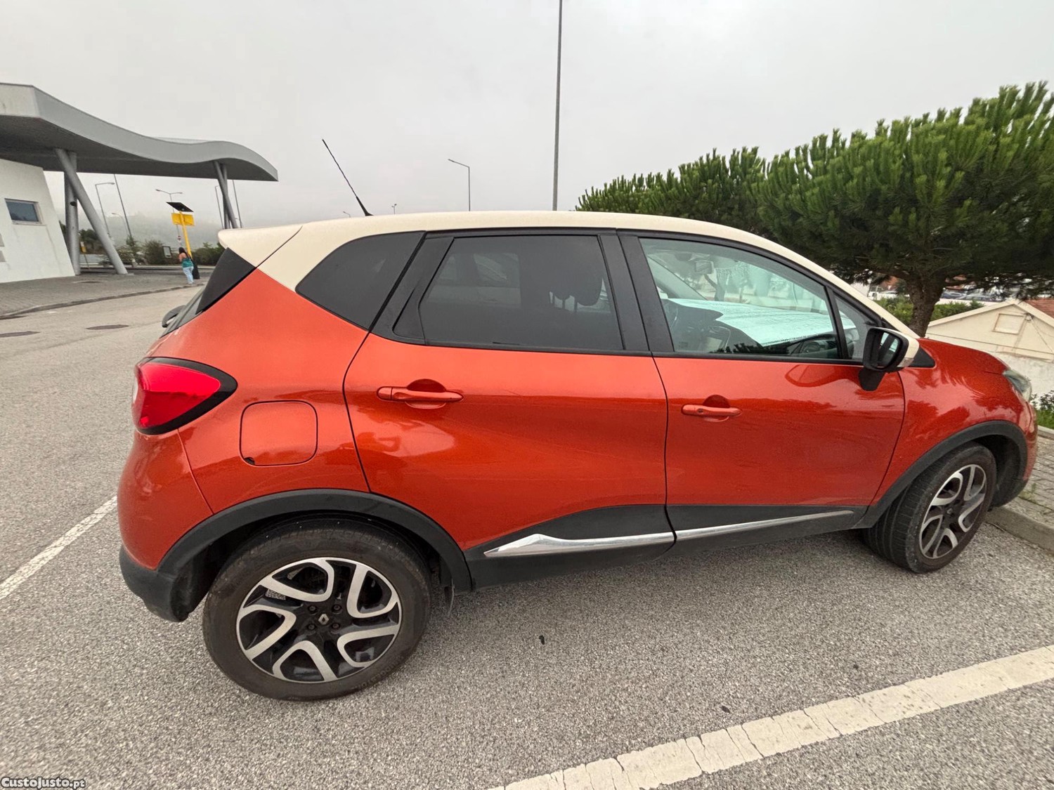 Renault Captur 1.5 DCI Exclusive — fotografia 5