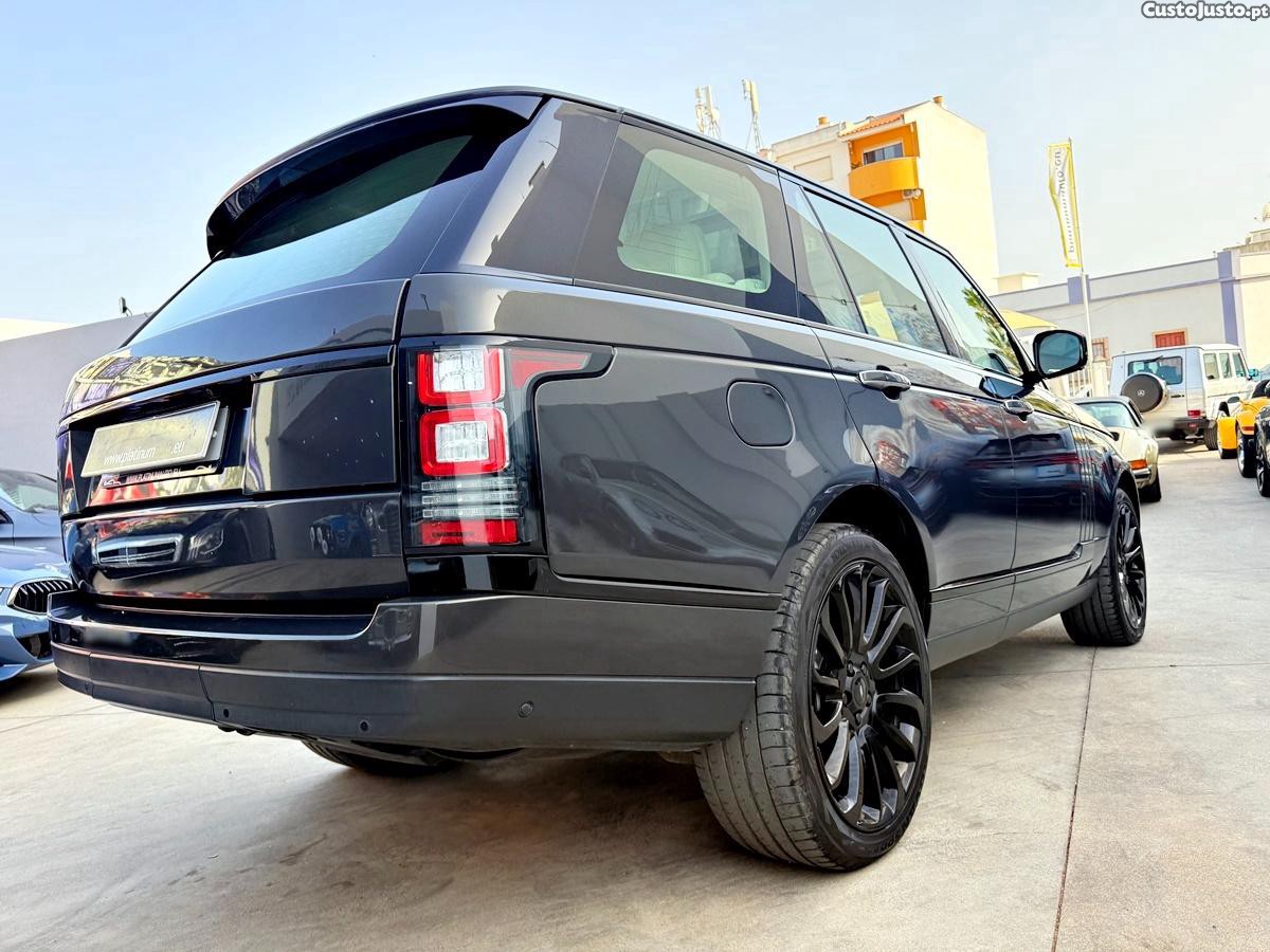Land Rover Range Rover V8 Supercharged Black Pack — fotografia 14
