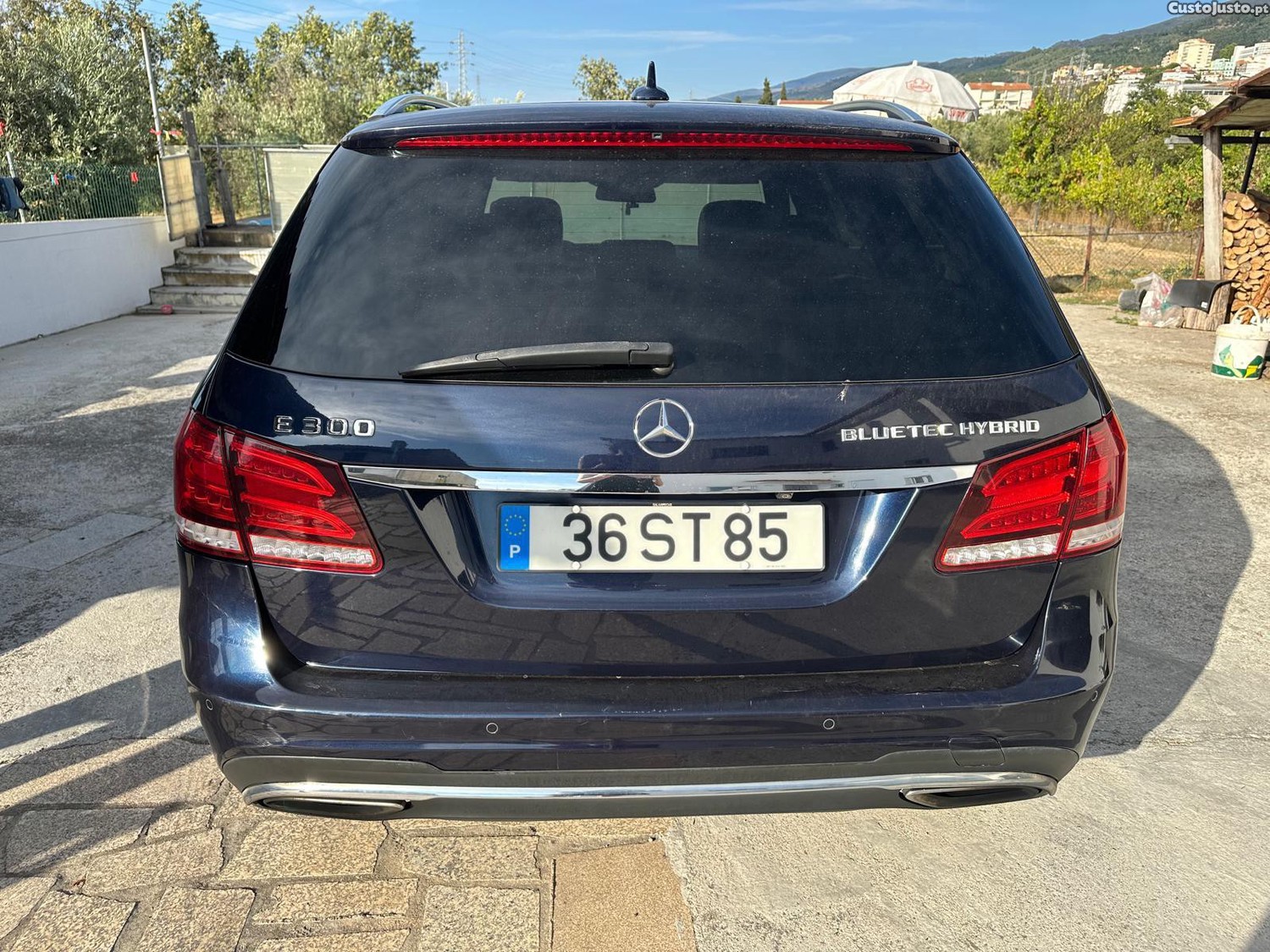 Mercedes-Benz E 300 Bluetec hybrid — fotografia 8