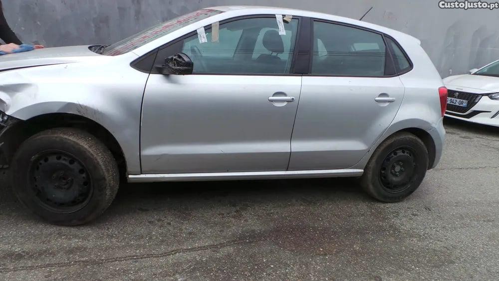 VW Polo 1.6 TDI (55 kW / 75 cv) [06.2009 - 05.2014] - 10