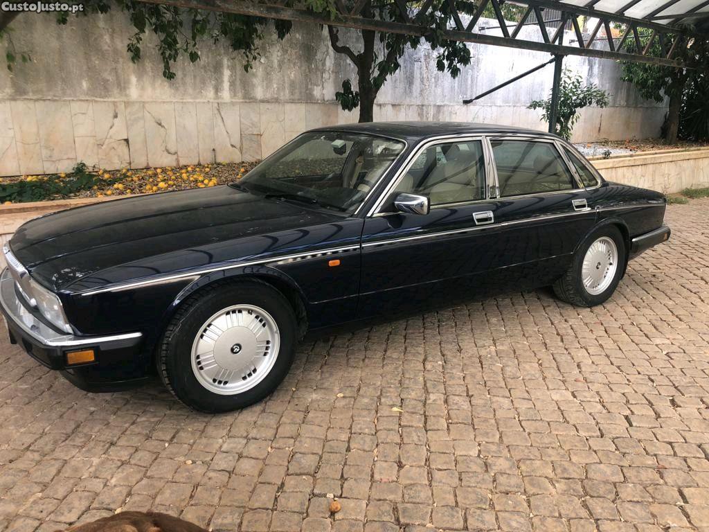 Jaguar Daimler 4.0 — fotografia 5
