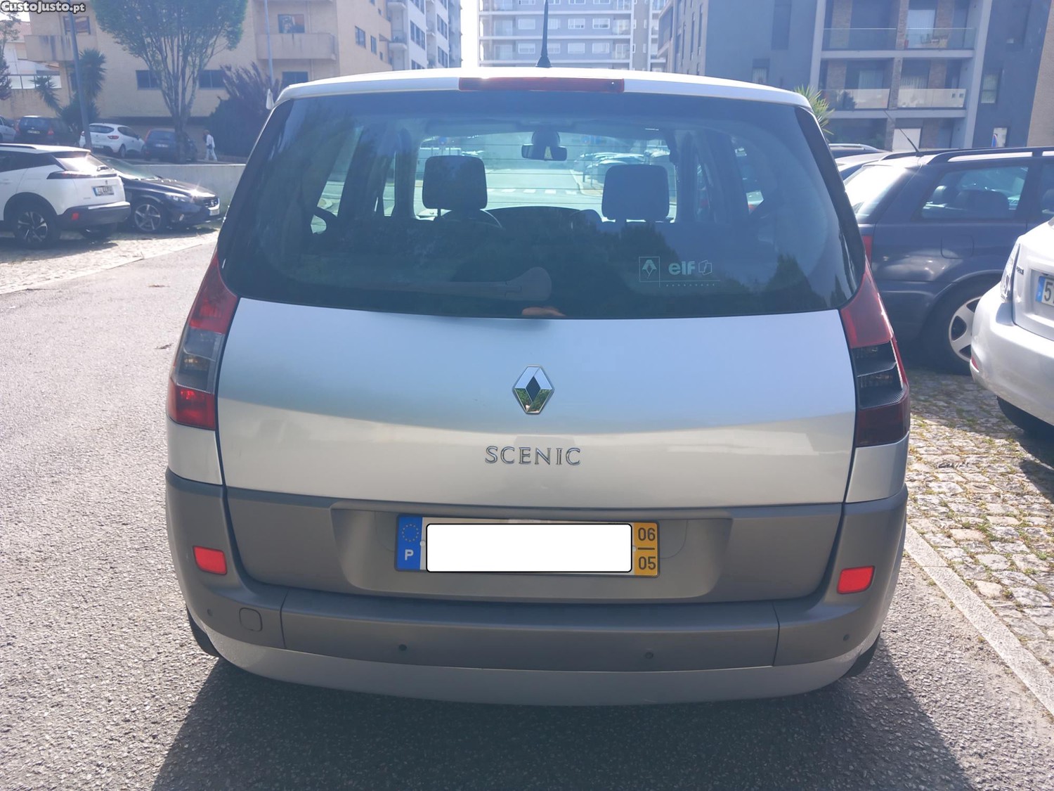 Renault Scénic 1.5 dCi Confort — fotografia 13