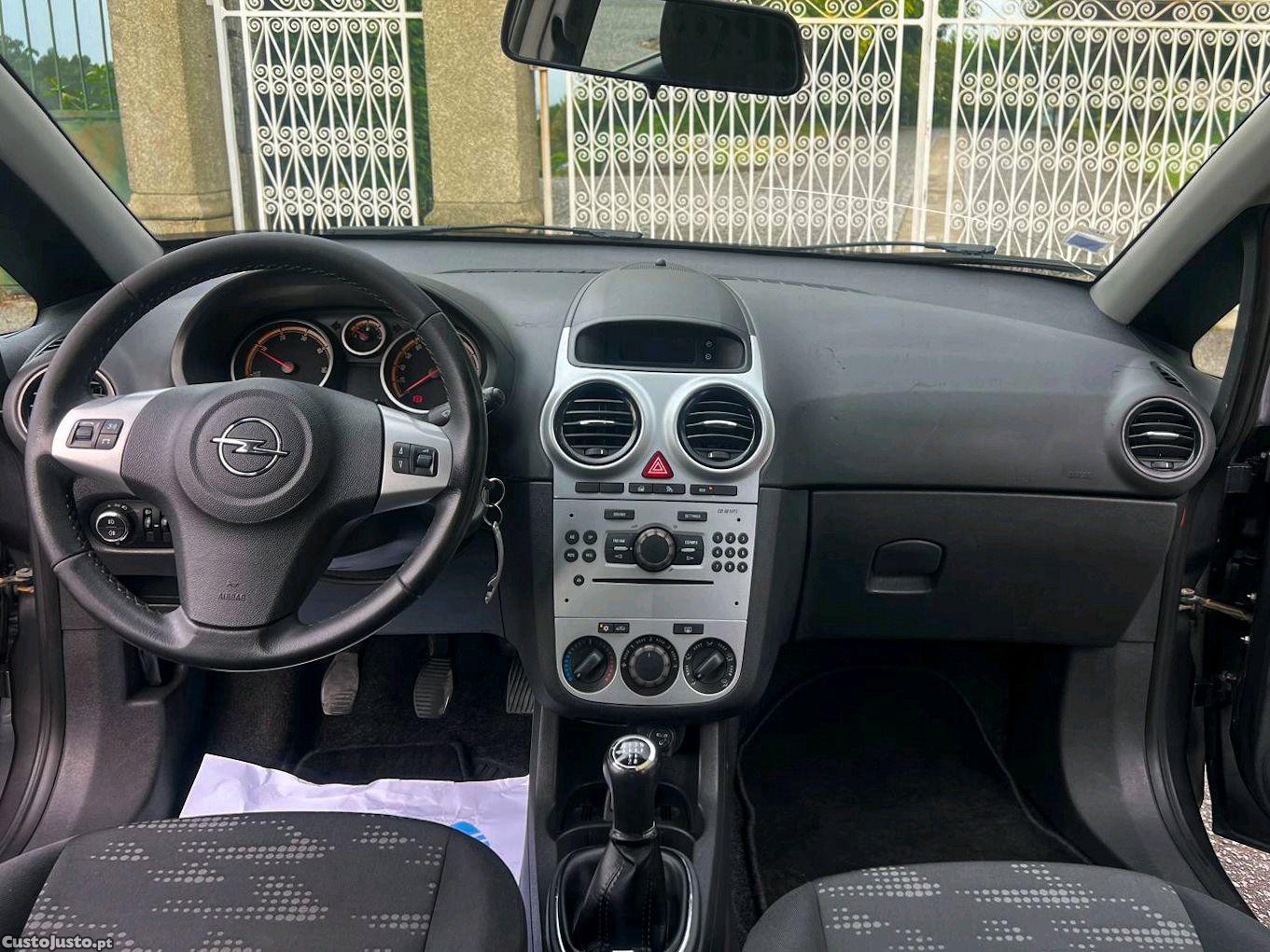 Opel Corsa 1.3 CDTI ECOFLEX — fotografia 5