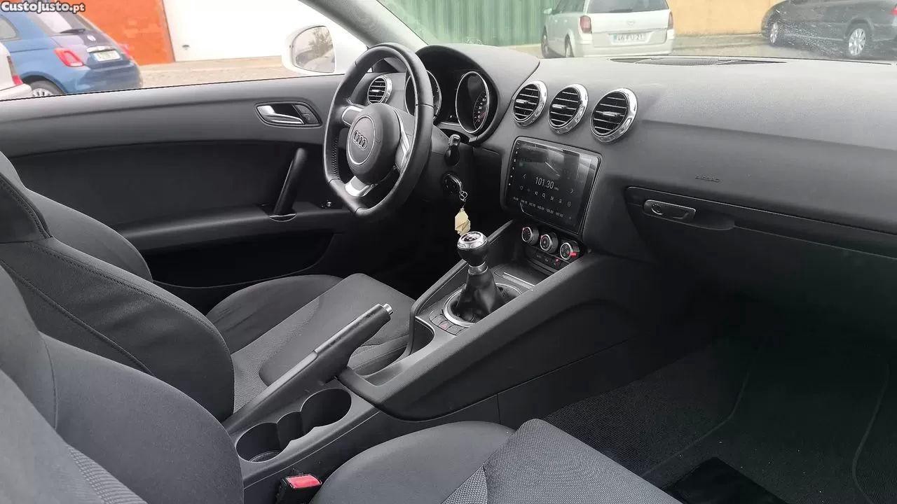 Audi TT 1.8 tfsi — fotografia 8