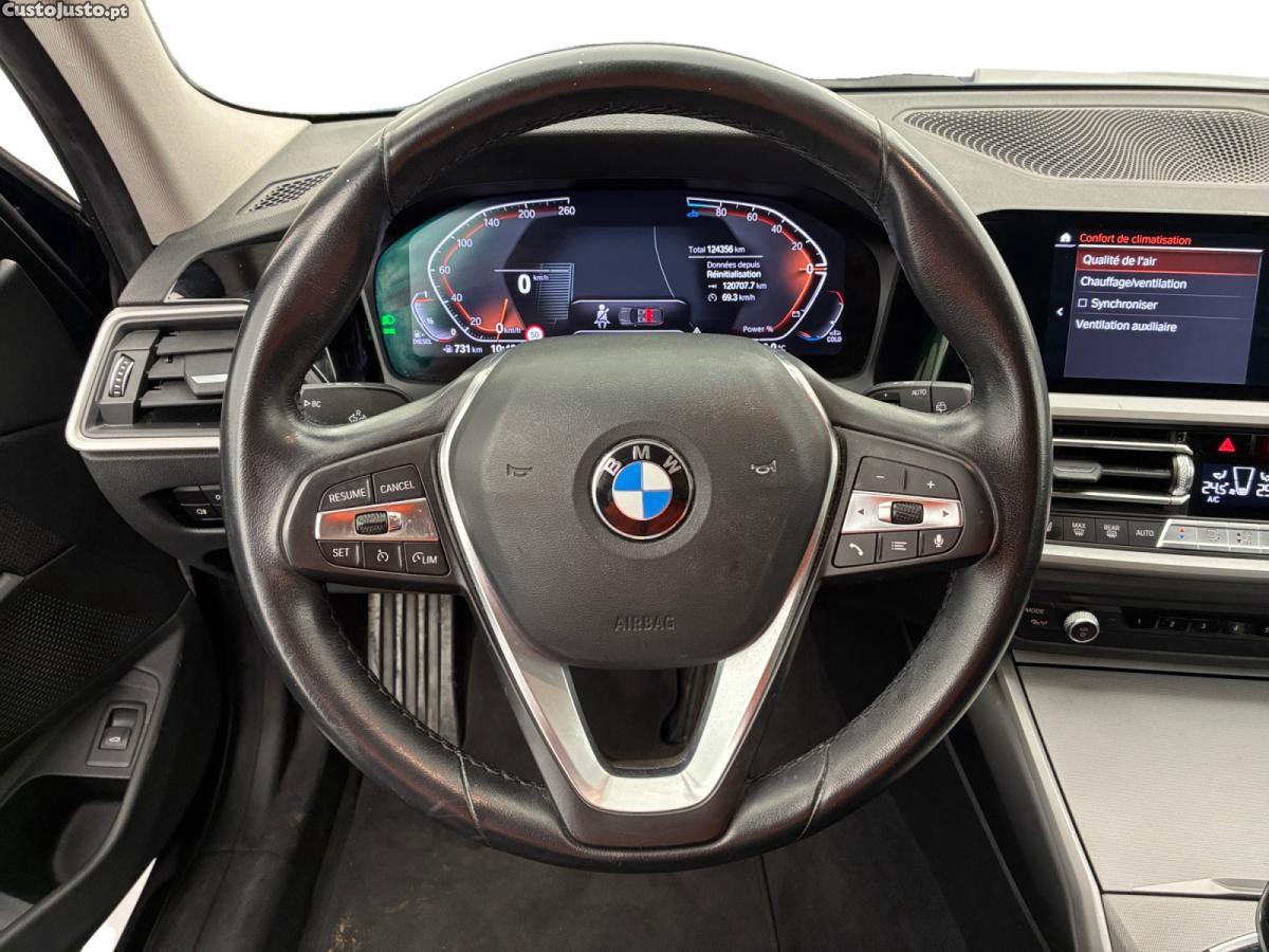 BMW 320 d Touring xDrive Business Design — fotografia 5