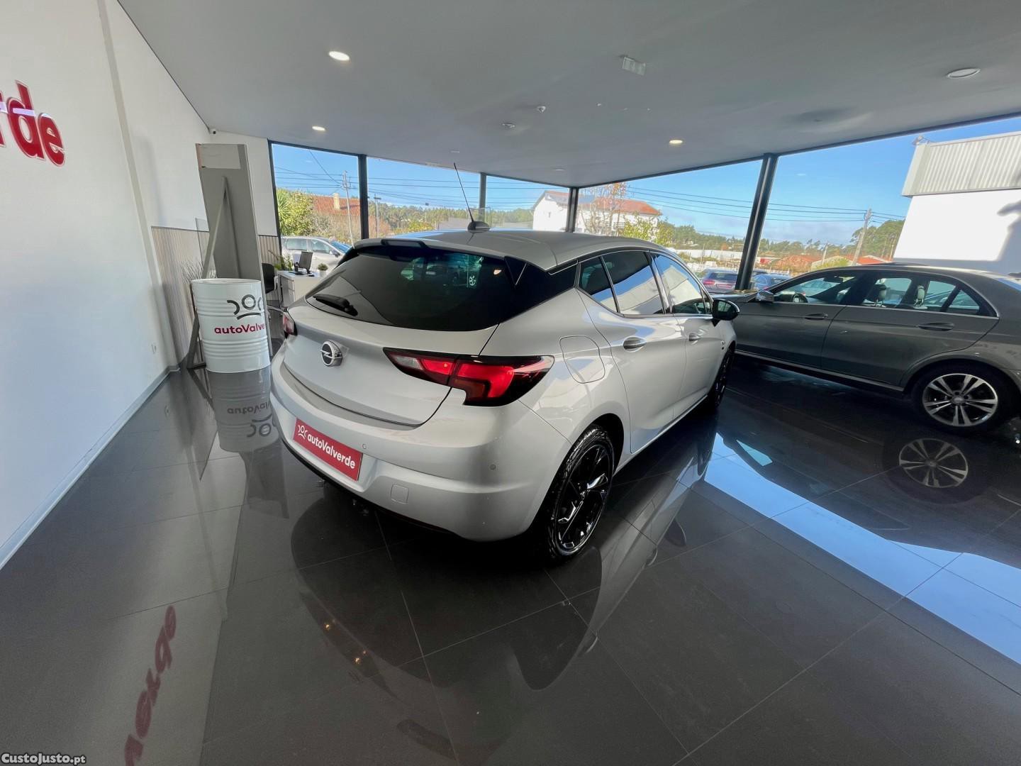 Opel Astra 1.2 Turbo S&S 2020 — fotografia 14