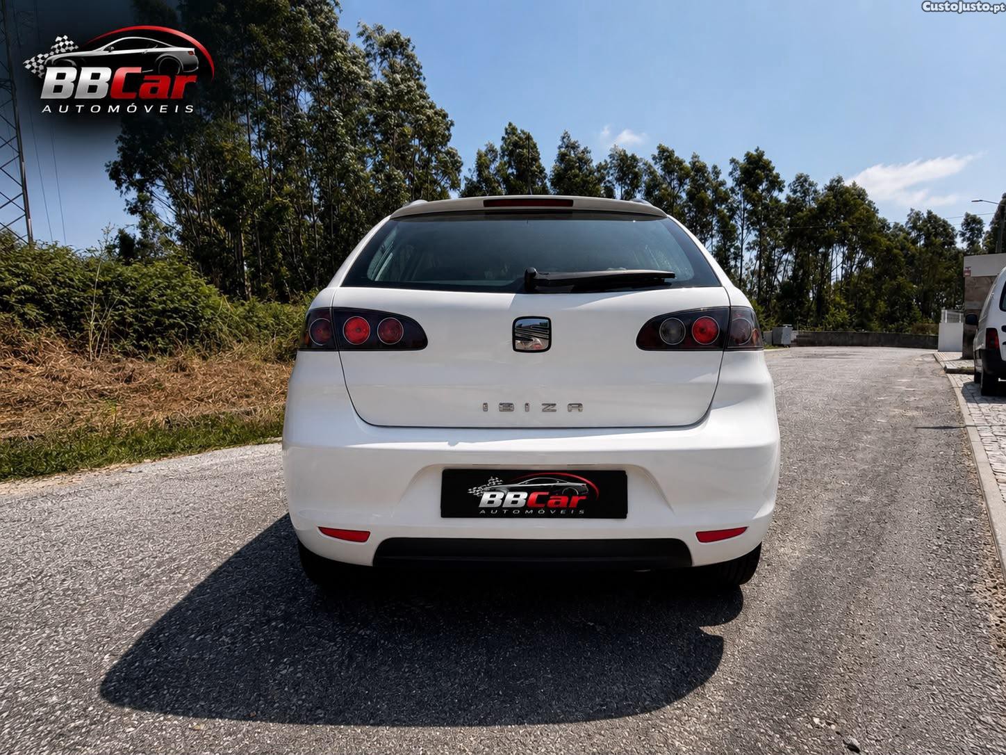 SEAT Ibiza 1.4TDI — fotografia 10