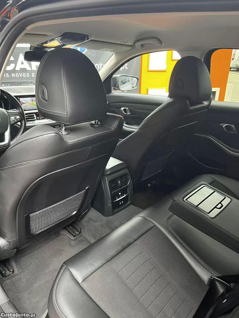 BMW 320 D auto — fotografia 10
