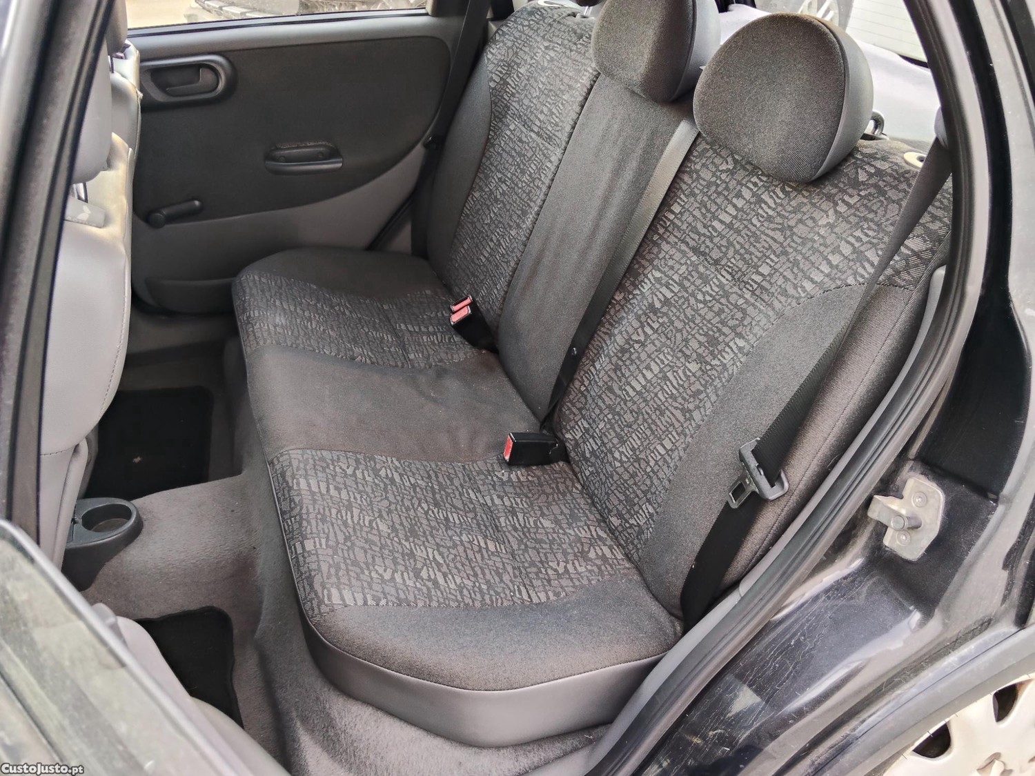 Opel Corsa 1.2 — fotografia 3