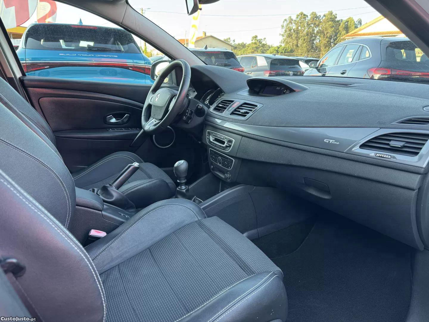 Renault Mégane 1.5 dci gt line ss — fotografia 19