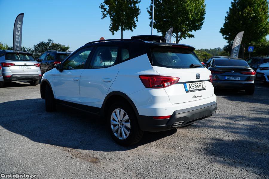 SEAT Arona 1.0 TSI Style — fotografia 14