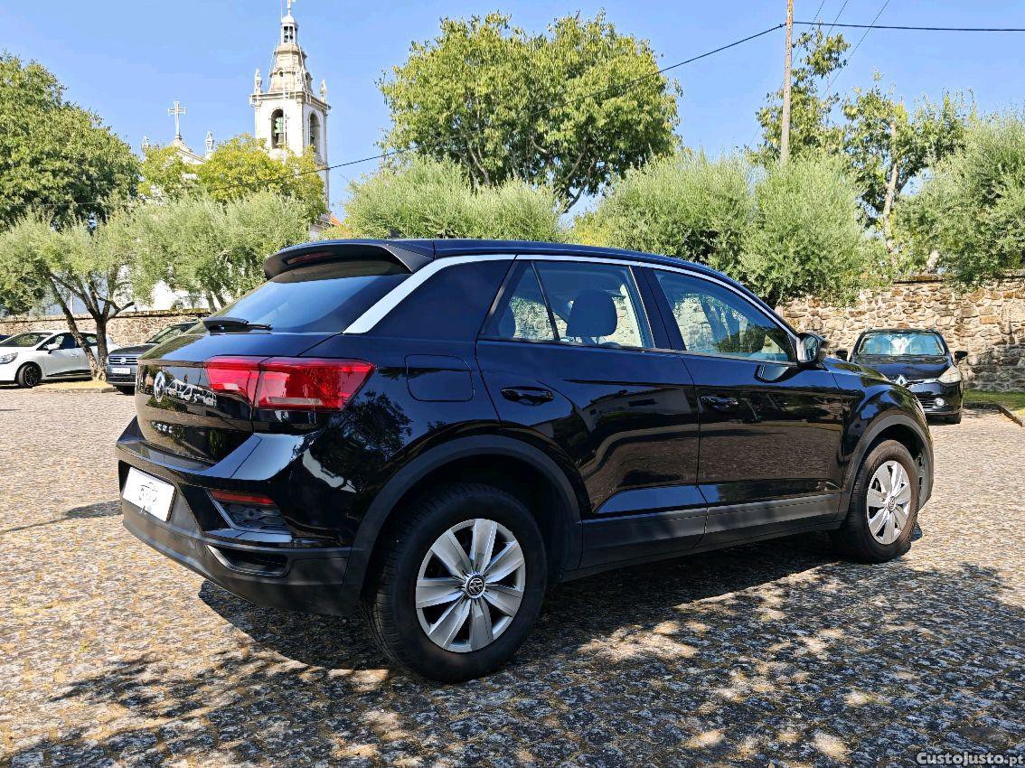 Volkswagen T-Roc 1.0 tsi 115cv — fotografia 5