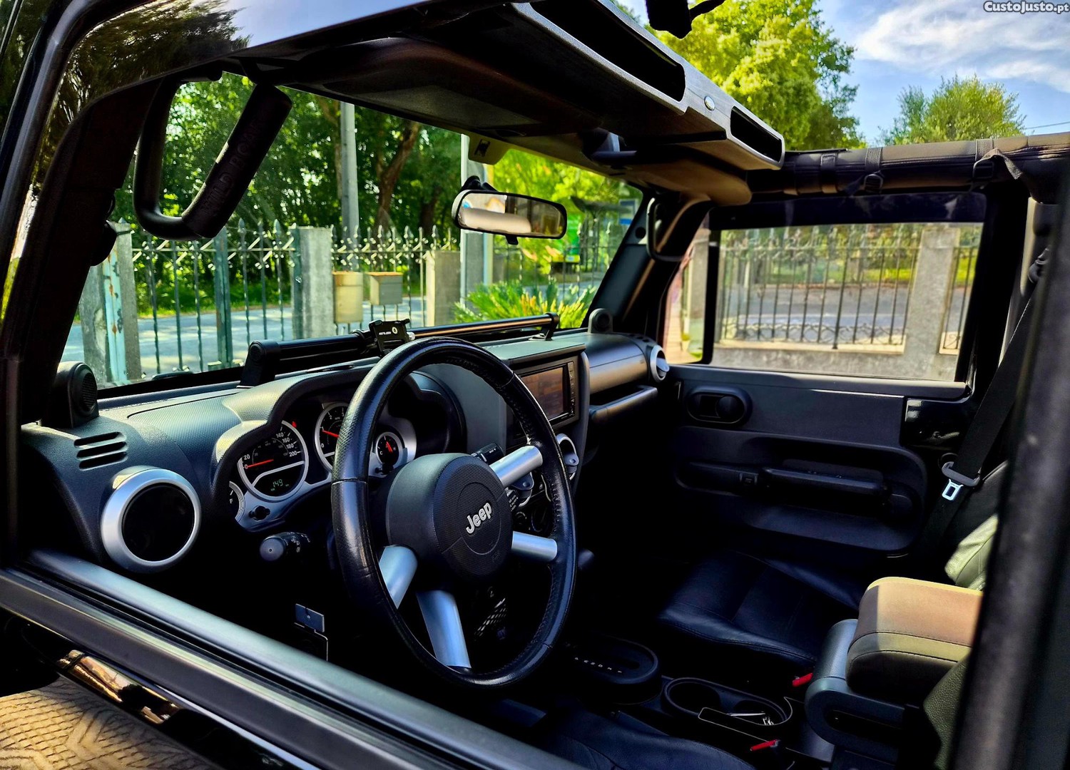 Jeep Wrangler Unlimited 2.8 CRD Sahara — fotografia 7
