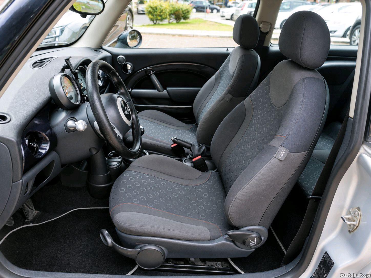 MINI One 1.4D (Motor Toyota) — fotografia 3