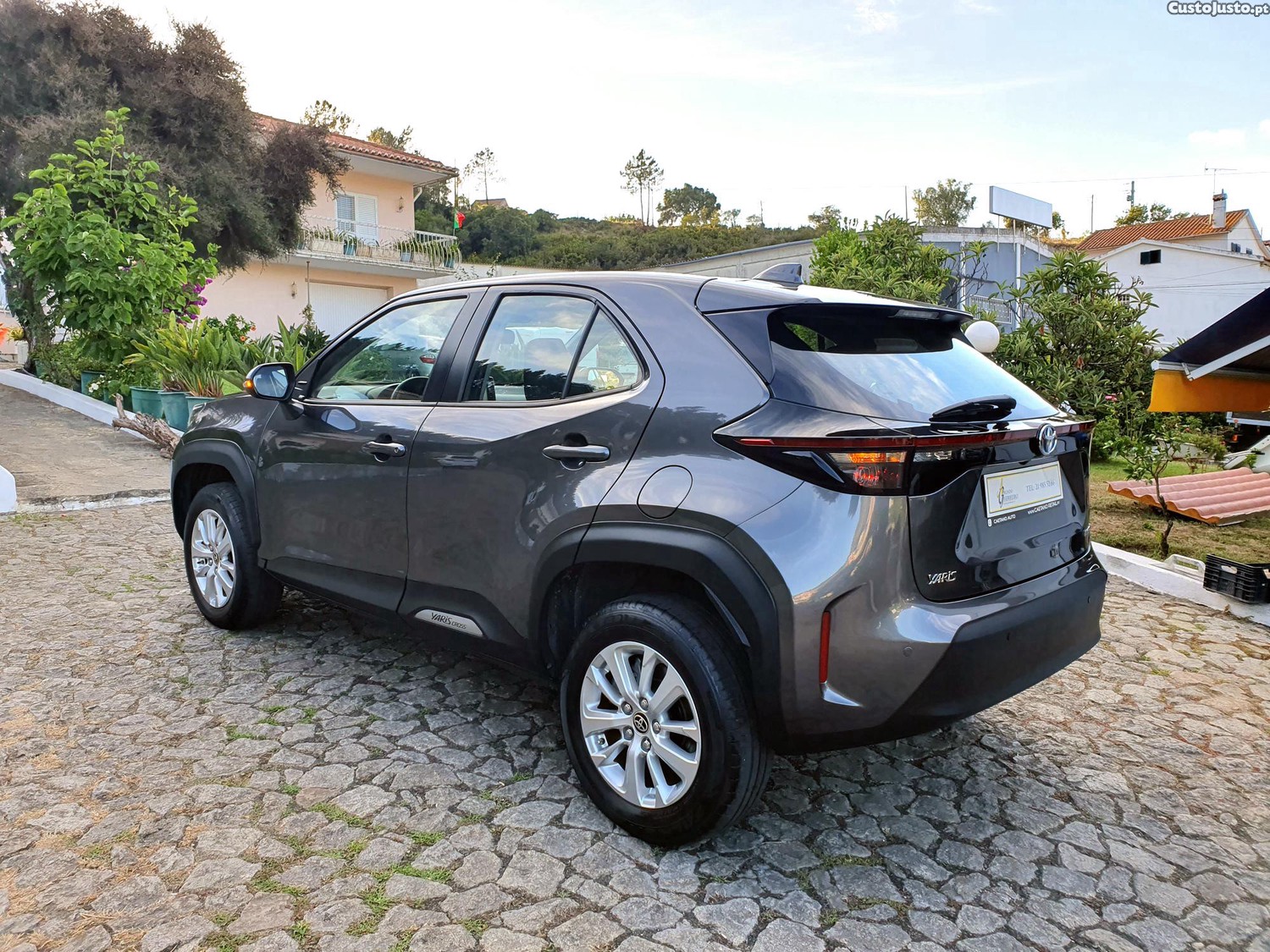 Toyota Yaris Cross 1.5 VVT-i Hybrid Dynamic Force Comfort Plus — fotografia 9