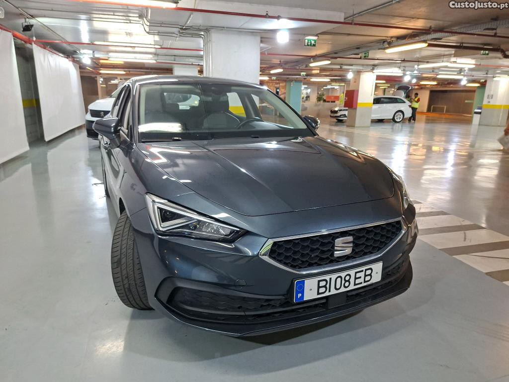 Seat Leon 1.0 TSI Style 110cv - 24 foto 3