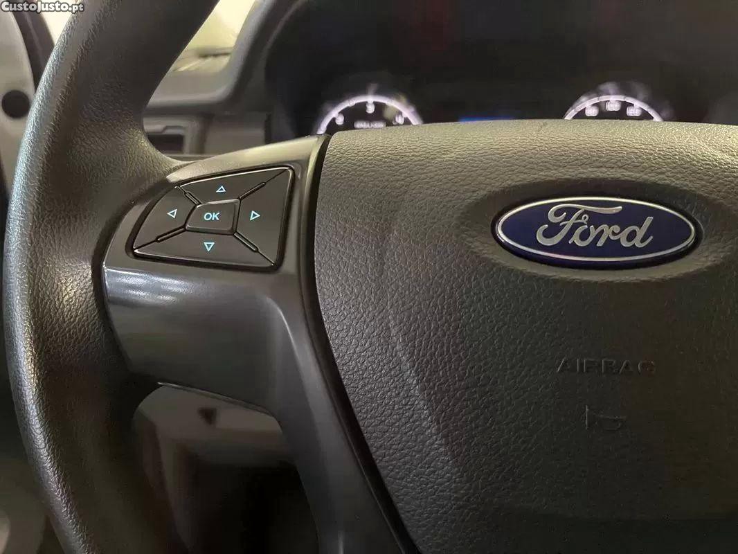Ford Ranger 2.2 tdci cd limited 4wd — fotografia 11